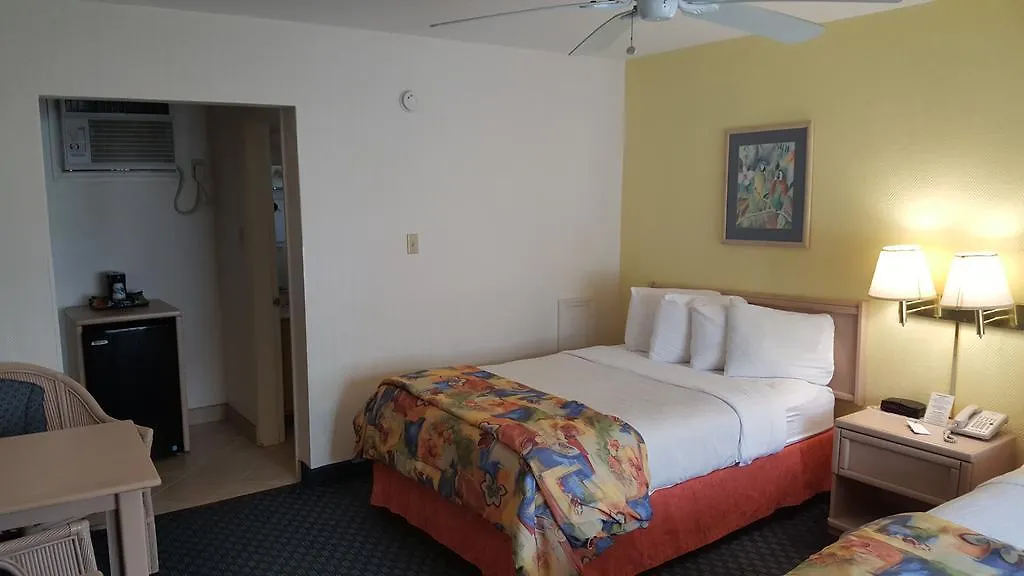 Magnuson Hotel Marina Cove-1