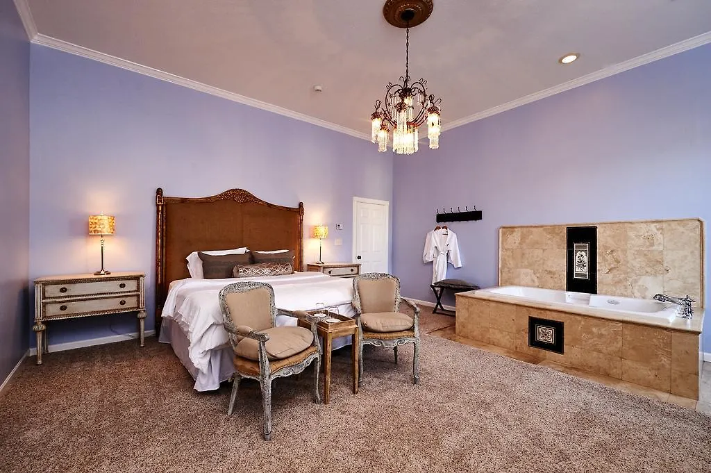 Mosheim Mansion-1