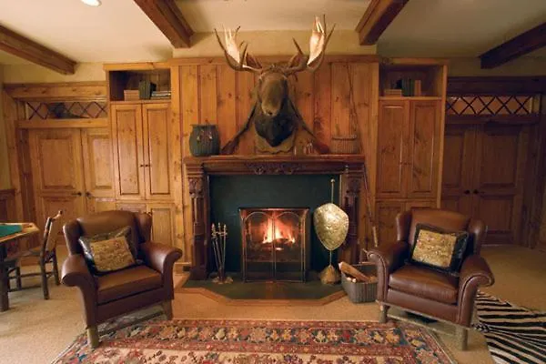 The Lodge At Buckberry Creek-1