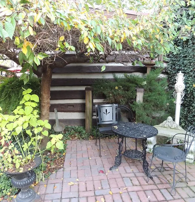 Farnsworth House Inn-1