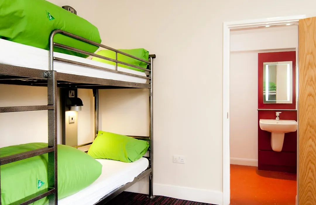 Yha York-1