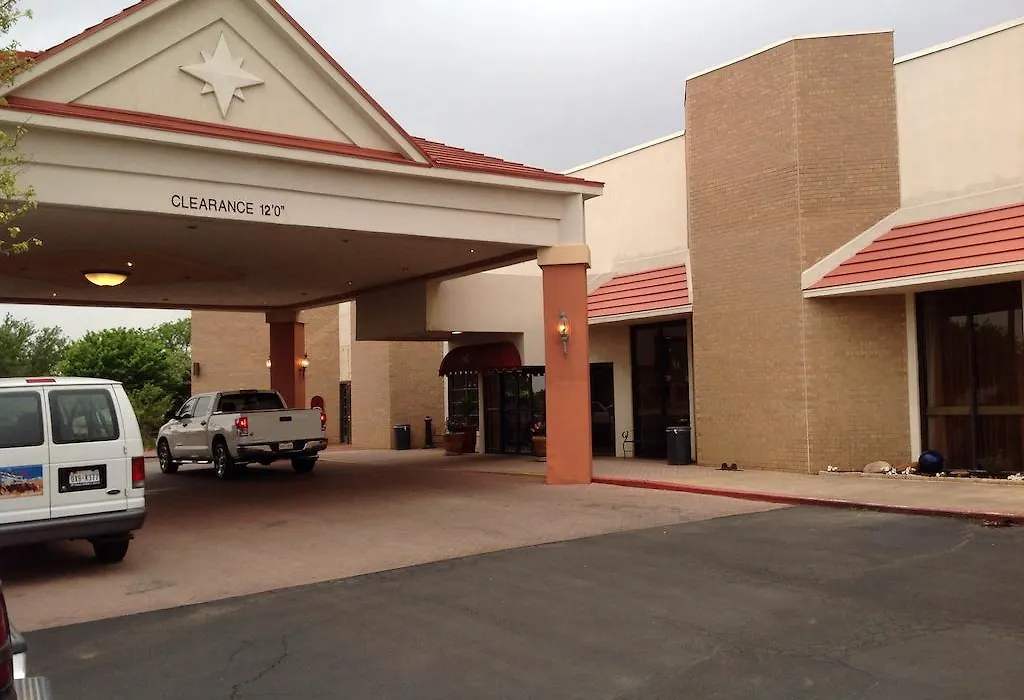 Wyndham Garden Amarillo-1