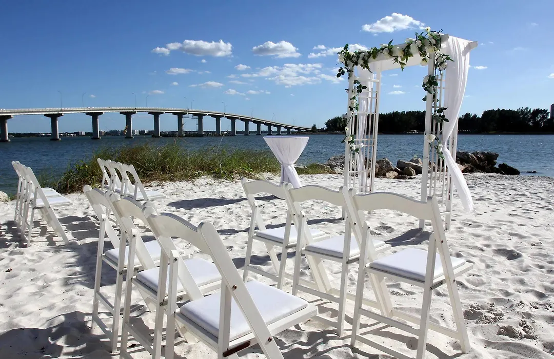 Best Western Sea Wake Beach Resort-1