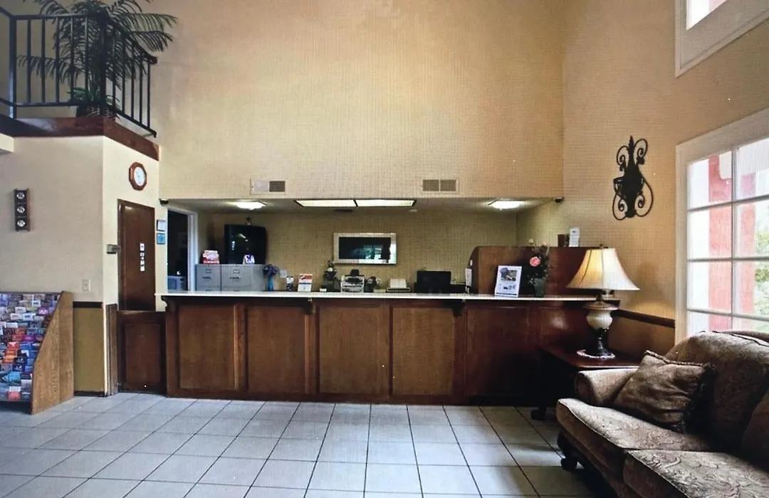 Days Inn-1