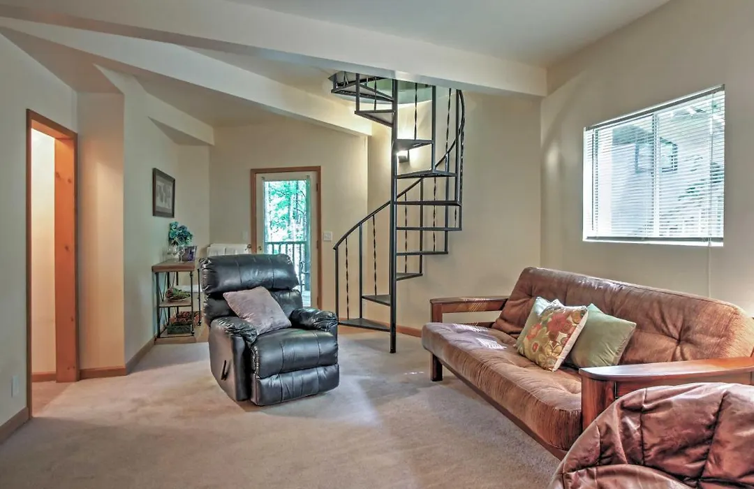 Unique Gatlinburg Cabin: Decks, Hot Tub, Fire Pit-1
