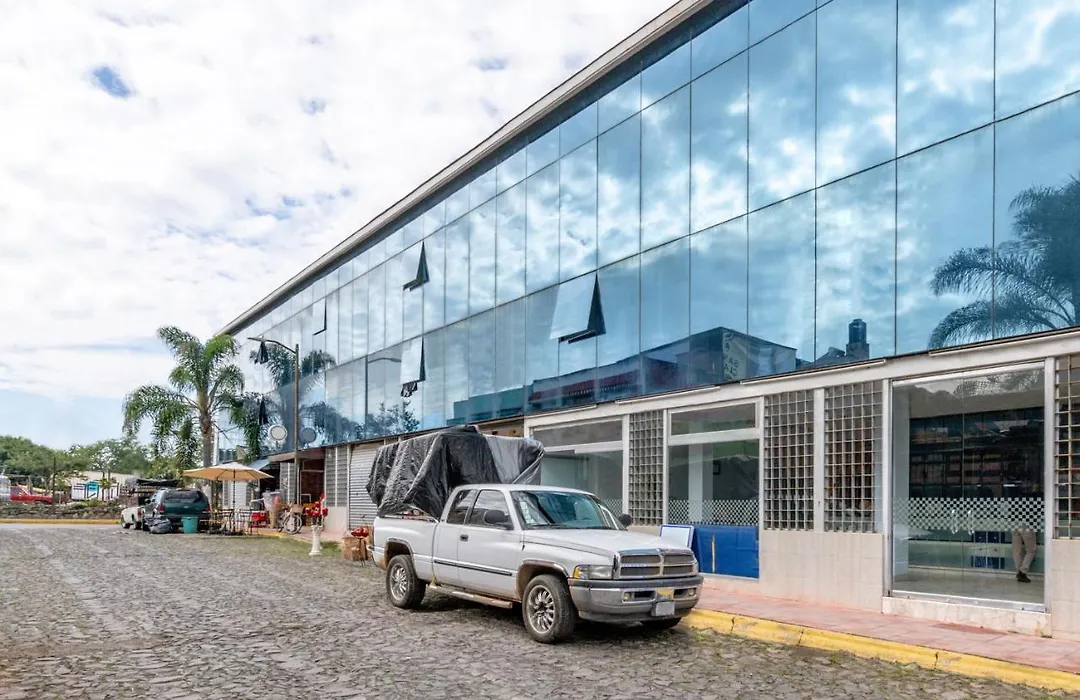 Oyo Hotel Platinium Gran Hotel,Guadalajara,Artesanias Tonala-1
