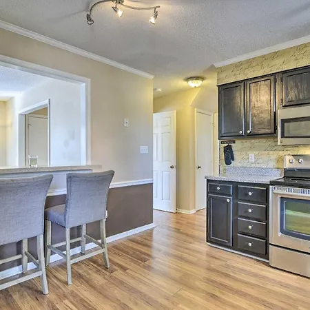 Family Friendly Greensboro Home: Pets Welcome-2