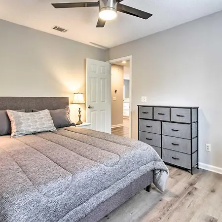 Ideally Located Luxe Beach House On Tybee Island-3
