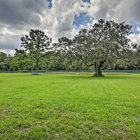 Pet-Friendly Palatka Apartment With Gas Grill!-2