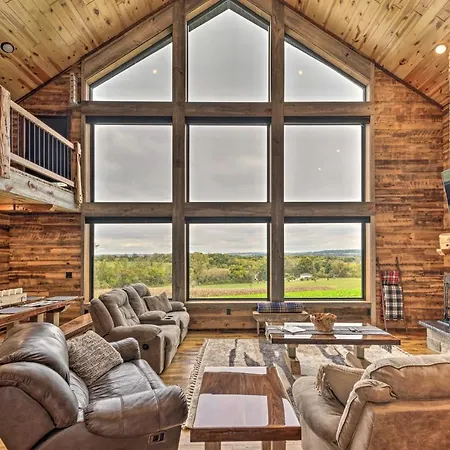 Galena Cabin W/ Wraparound Porch & Game Room!-3