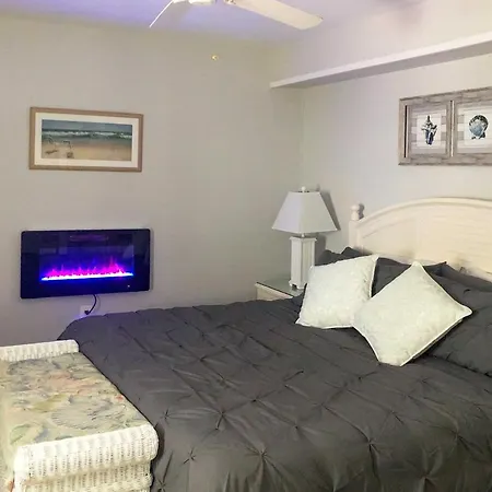 Walk To Wildwood Beach Oceanfront Condo With View-2