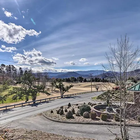 Condo On Gatlinburg Golf Course 2 Mi To Dollywood-2