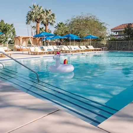 L3 Oasis Hotel-3