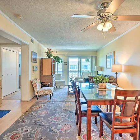 Walk To Beach! Isle Of Palms Condo W/ Pool Access-2