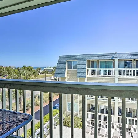 Walk To Beach! Isle Of Palms Condo W/ Pool Access-3