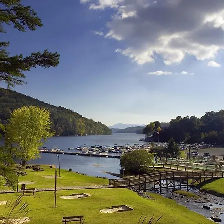 Rumbling Bald Resort-2
