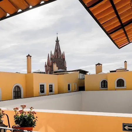 Hotel La Morada-2