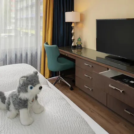 Staypineapple, Hotel Rose, Downtown Portland-3