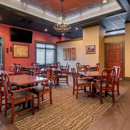 Comfort Suites Downtown Carlisle-2