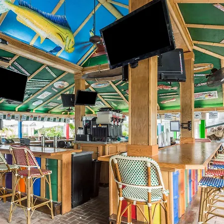Wyndham Garden Fort Myers Beach-2