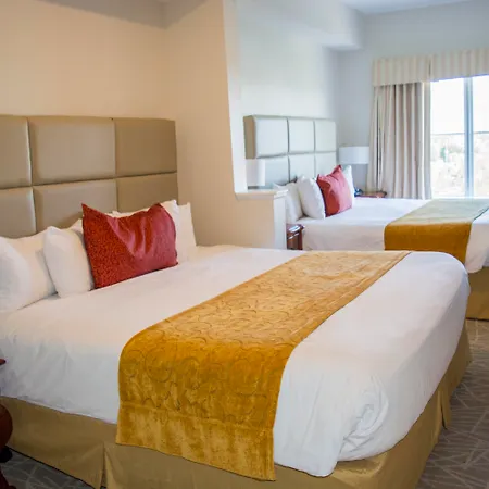 The Point Hotel & Suites Universal-2