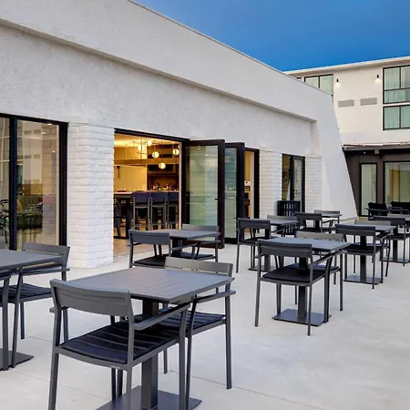 Doubletree By Hilton Palmdale, Ca-2