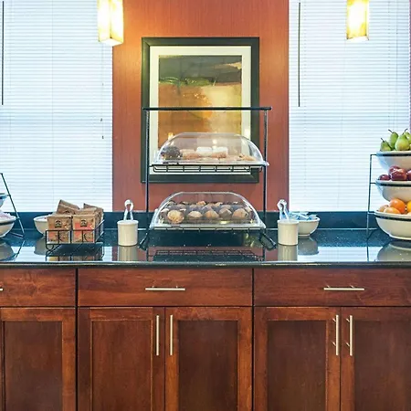 Comfort Inn Ballston-3