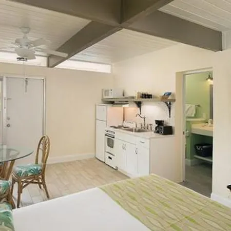 Outrigger Beach Resort-2