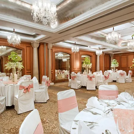 Hilton Mumbai International Airport Hotel-3