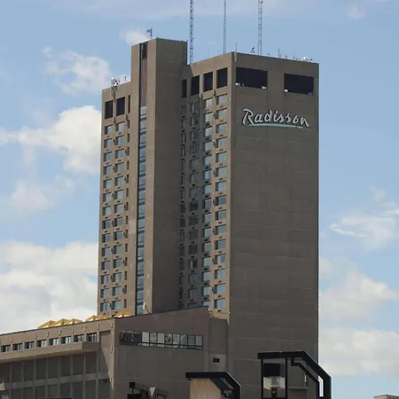 Radisson Hotel Winnipeg Downtown-3