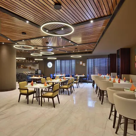 Radisson Gurugram Udyog Vihar-3