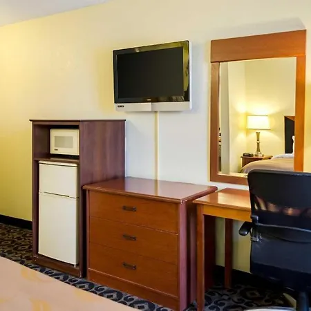 Quality Inn Meridian-2