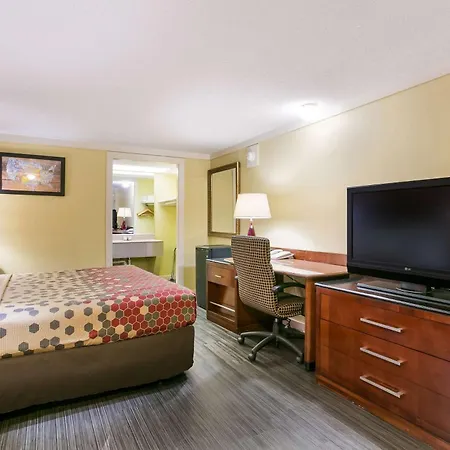 Econo Lodge Frederick I-70-3