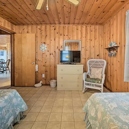 Our Sea Star Vintage 1970S Beach Cottage-3