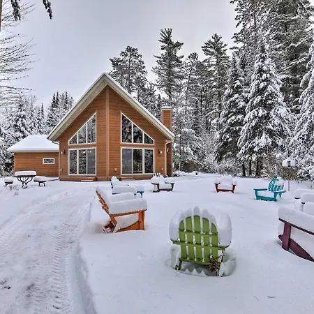 Cozy Eagle River Home With Paddleboard And 2 Kayaks!-2