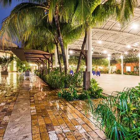 Holiday Inn Convention Center By Ihg-3