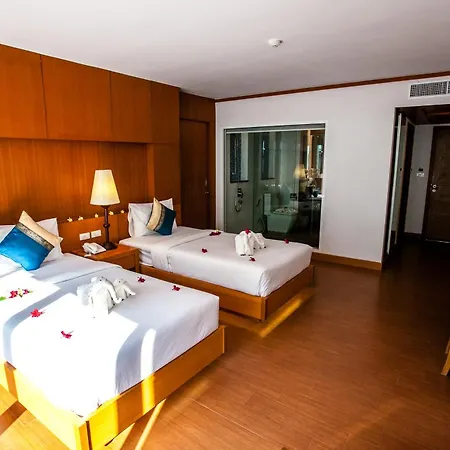 Phi Phi Harbour View Hotel-3