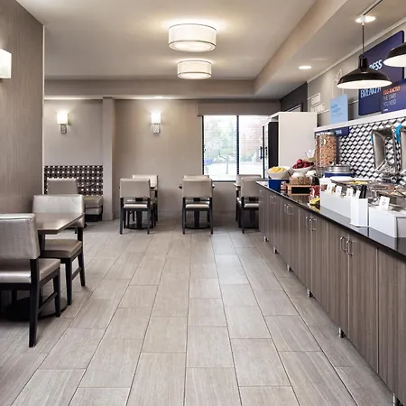 Holiday Inn Express Hotel & Suites Minneapolis - Minnetonka By Ihg-3