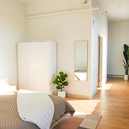Enger Lofts Hotel-2