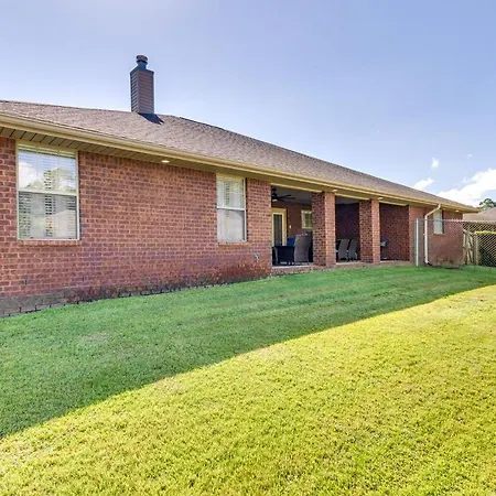 Pensacola Home With Private Lanai, 9 Mi To Downtown!-3