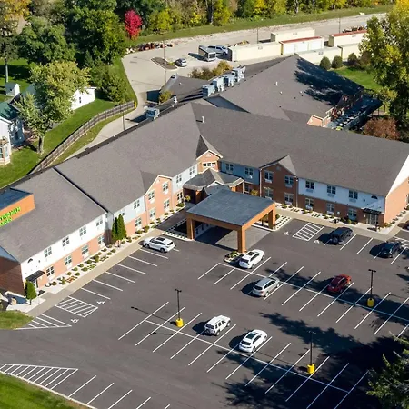 Wyndham Garden Galena Hotel & Day Spa-3