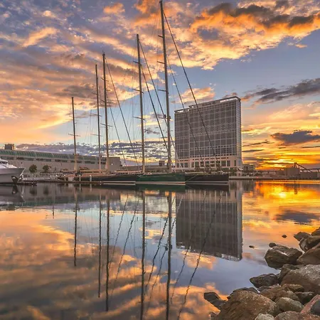 Hilton San Diego Bayfront-2