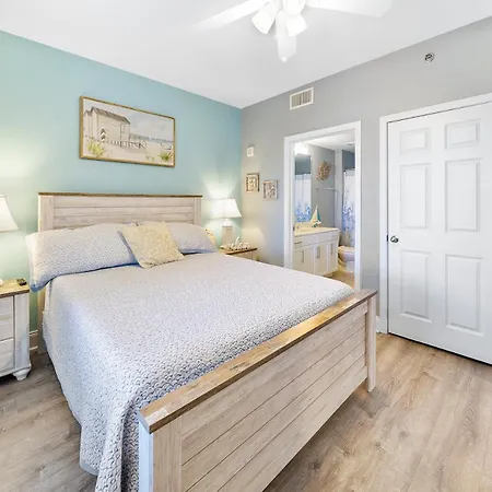 Laketown Wharf #905 By Nautical Properties-3