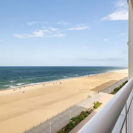 Hampton Inn Virginia Beach-Oceanfront South-3