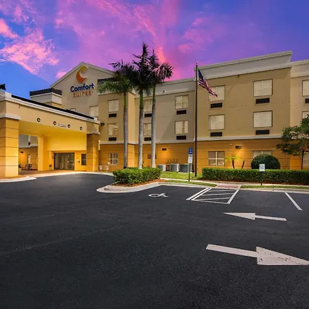 Comfort Suites Vero Beach I-95-3