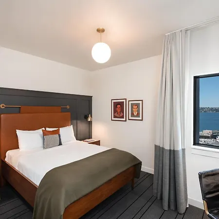 The State Hotel-3