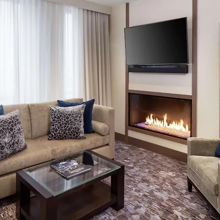 Hilton Rochester Mayo Clinic Area-2