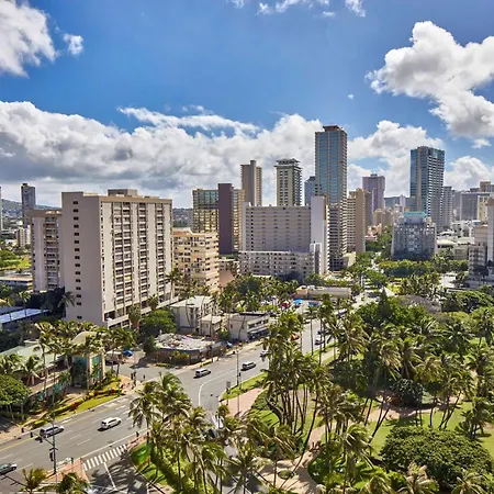 Doubletree By Hilton Alana - Waikiki Beach-3