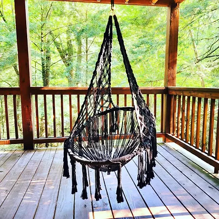 Luxury Cabin With Waterview And Privacy, Hiking-3