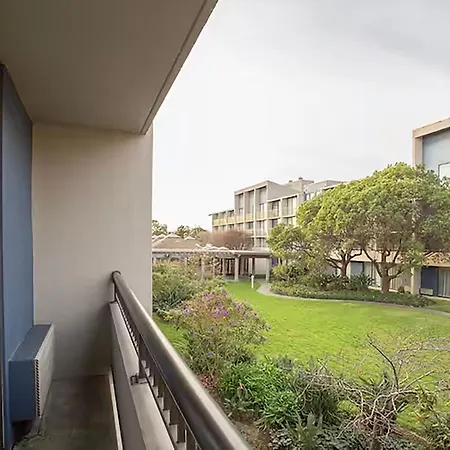 Doubletree By Hilton Hotel Berkeley Marina-2